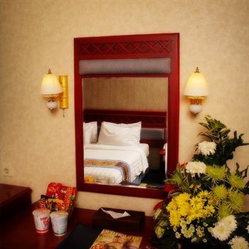 Weta International Hotel Sorabaya Extérieur photo